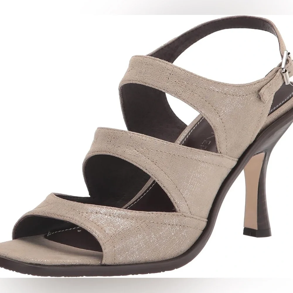 Donald Pliner Effi Women's Heeled Sandal‎ Natural Suede Size 8.5